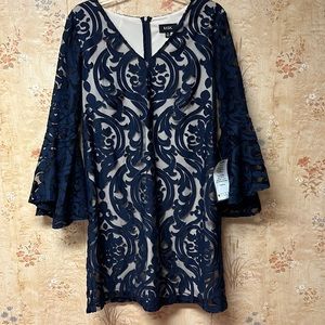 Navy and beige lined dress brand new size 10
